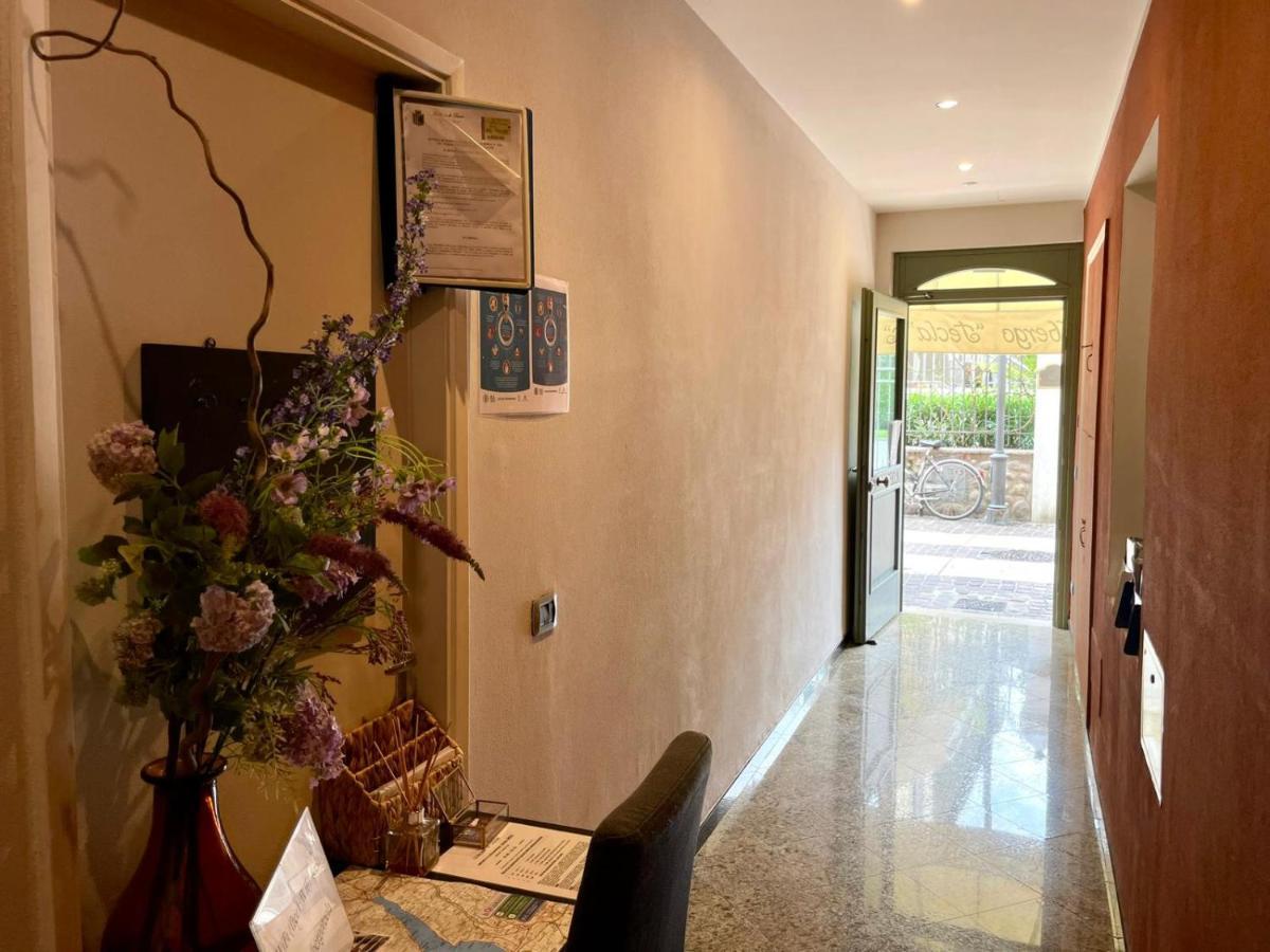 Albergo Tecla Lazise Exterior foto