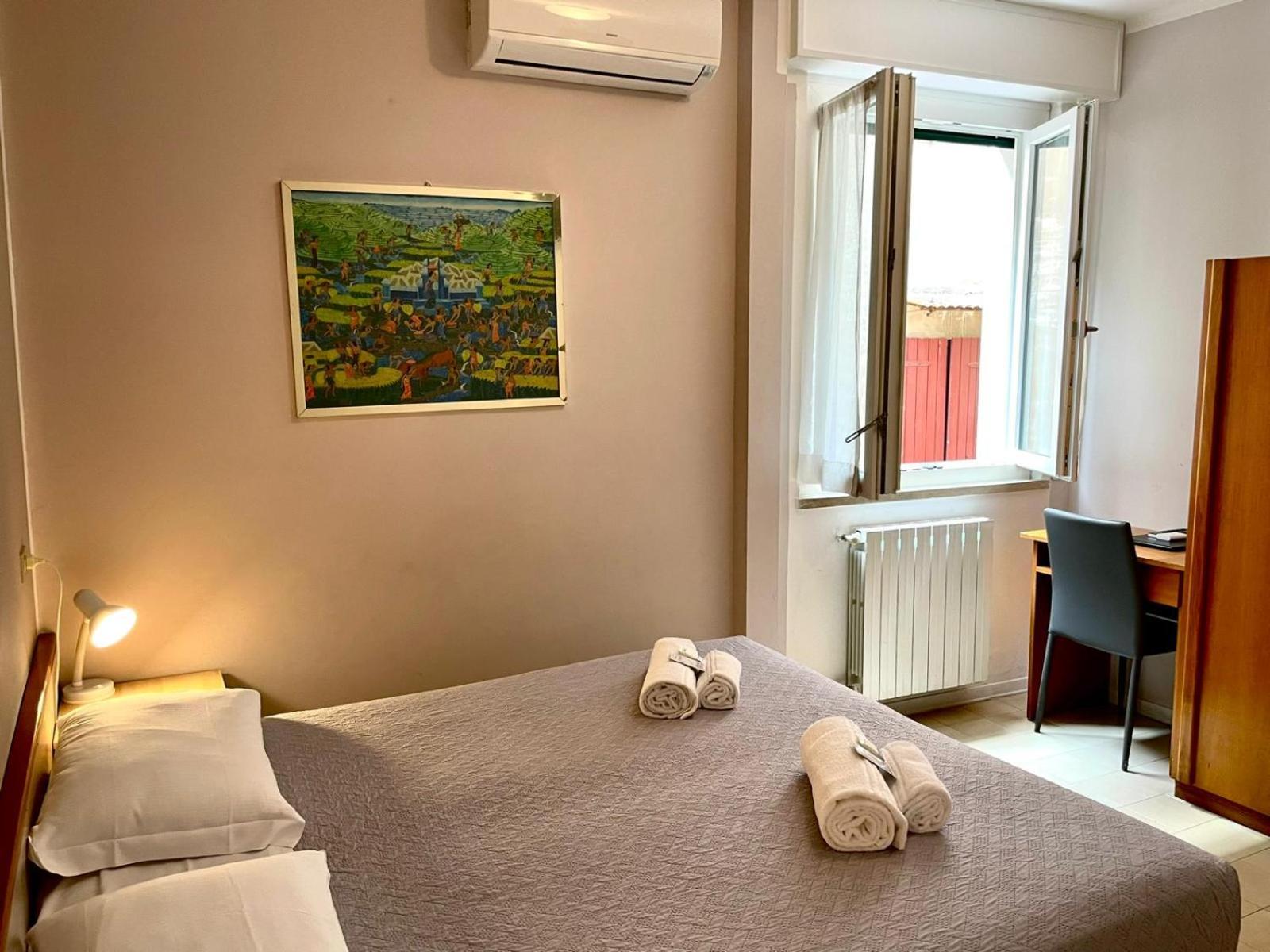 Albergo Tecla Lazise Exterior foto